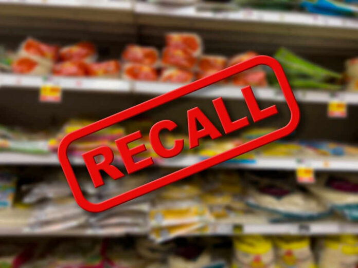 shutterstock_2186488579 Recall notice over grocery store shelves.
